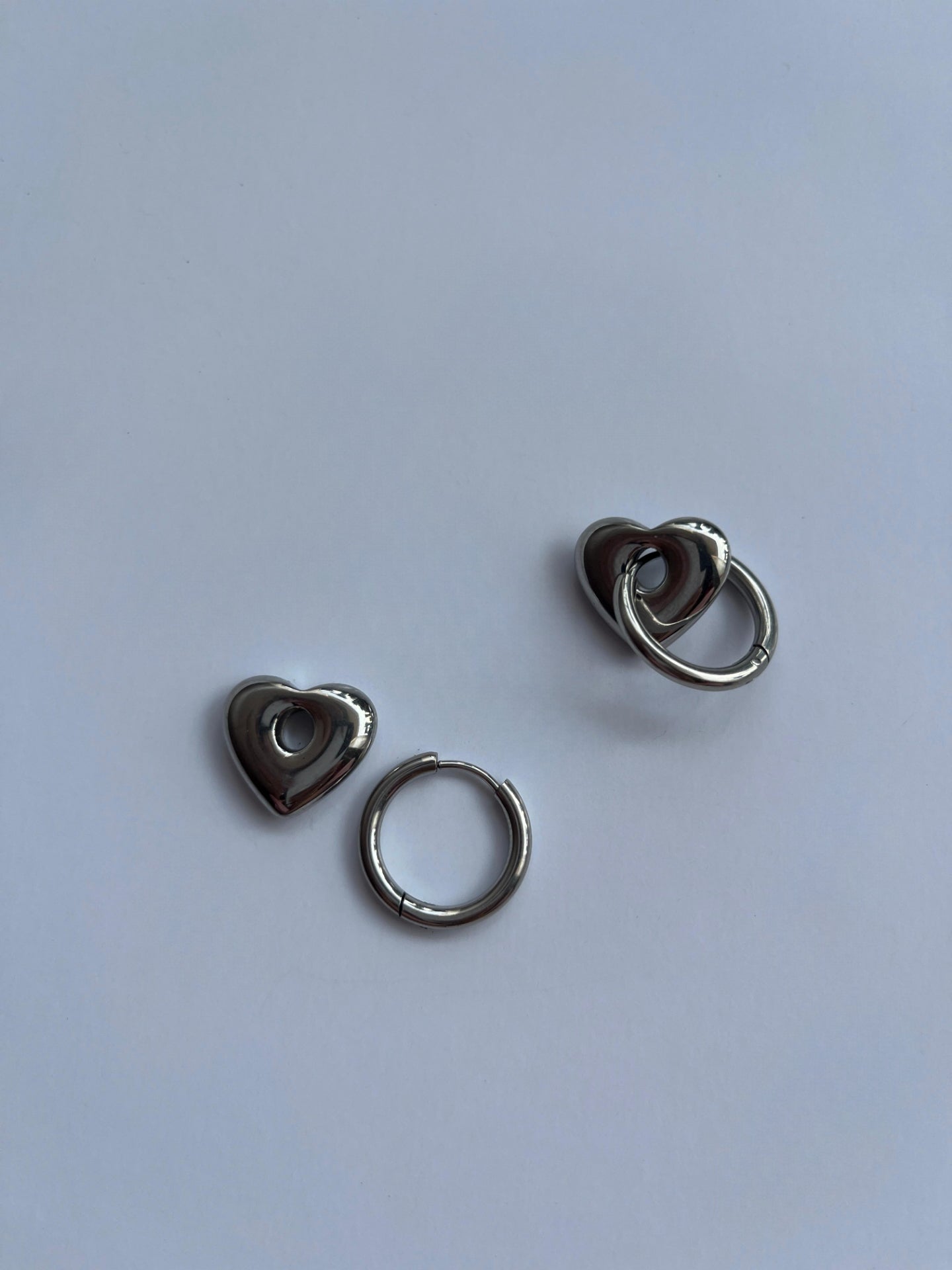 Hollow heart hoops