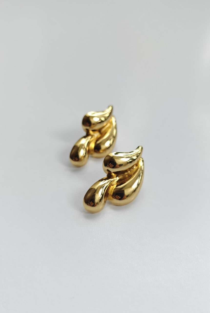 Droplet earrings